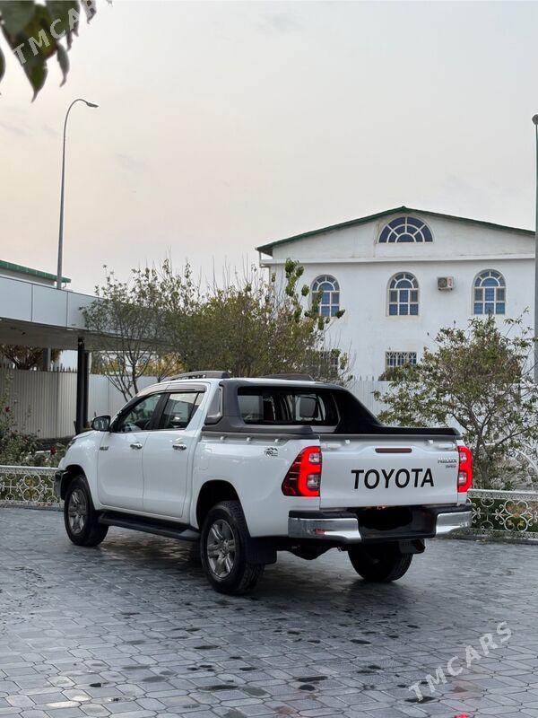 Toyota Hilux 2024 - 582 000 TMT - Ашхабад - img 3
