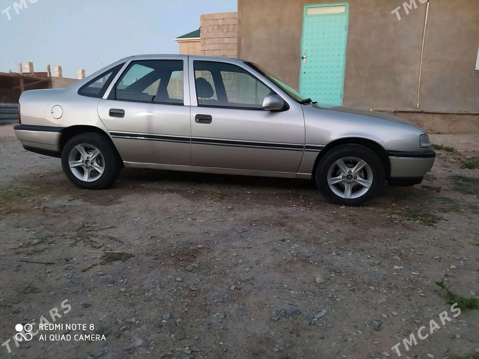 Opel Vectra 1991 - 48 000 TMT - Гызыларбат - img 1