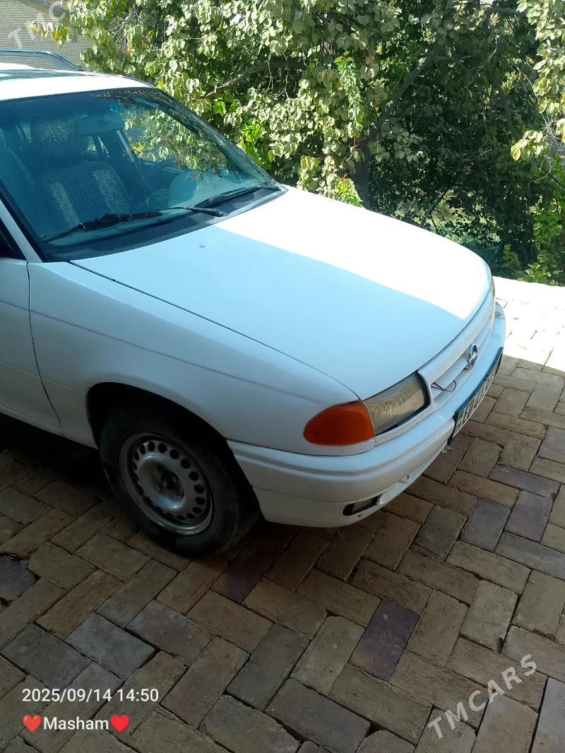 Opel Astra 1992 - 25 000 TMT - Халач - img 2