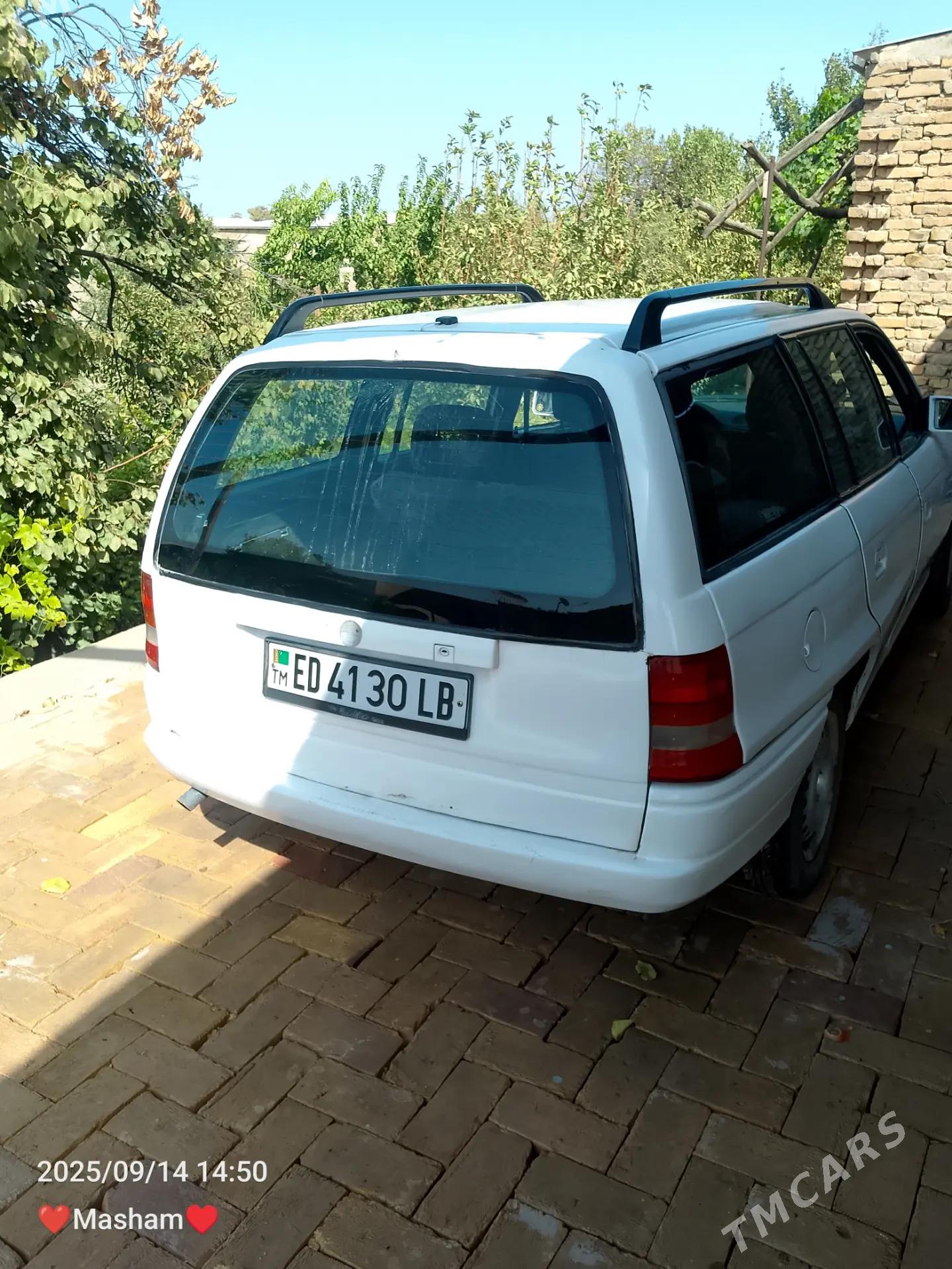 Opel Astra 1992 - 25 000 TMT - Халач - img 3