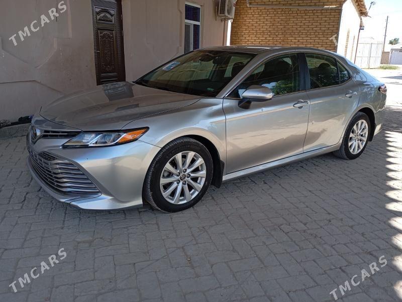 Toyota Camry 2020 - 280 000 TMT - Ёлётен - img 1