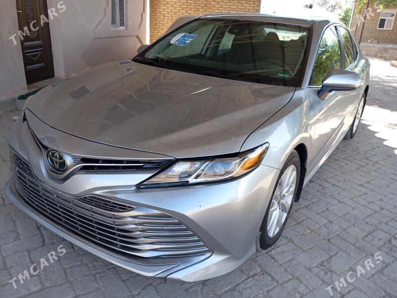 Toyota Camry 2020 - 280 000 TMT - Ёлётен - img 2