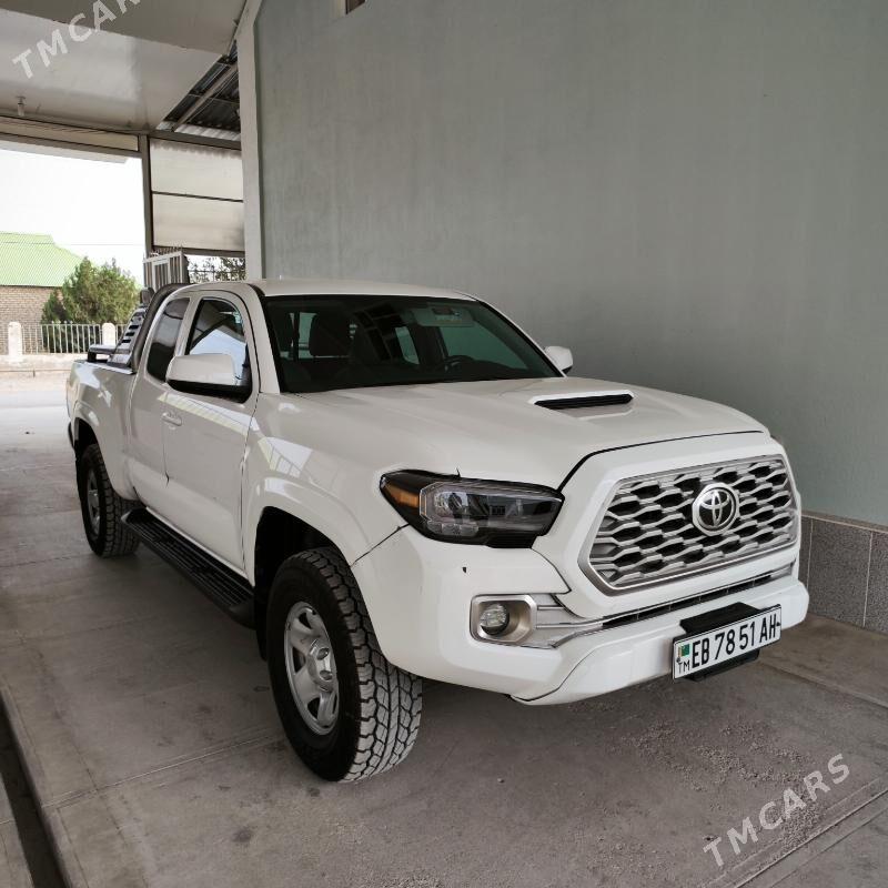 Toyota Tacoma 2022 - 400 000 TMT - Änew - img 2