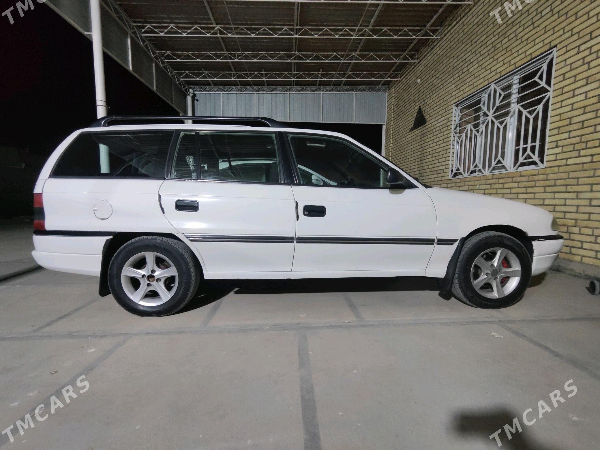 Opel Astra 1992 - 47 000 TMT - Mary - img 2