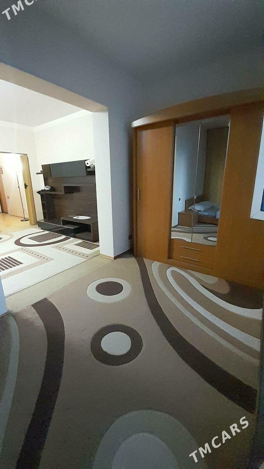 Goudan 1+2 kom 4/3 Ipoteka - Гаудан "В" - img 5