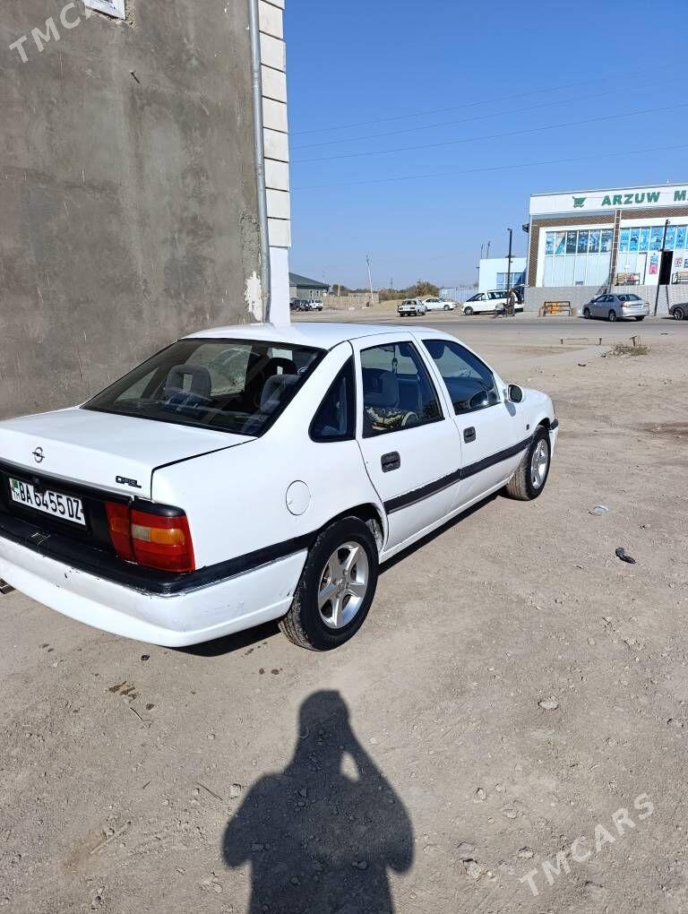 Opel Vectra 1993 - 32 000 TMT - Болдумсаз - img 3