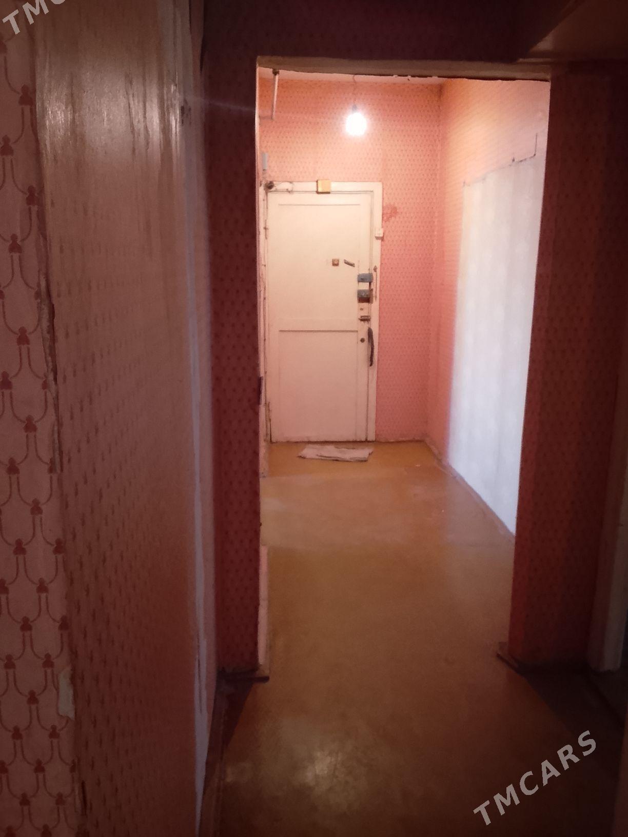 Gagarin 2 etaj 3 komnut - Çärjew - img 4