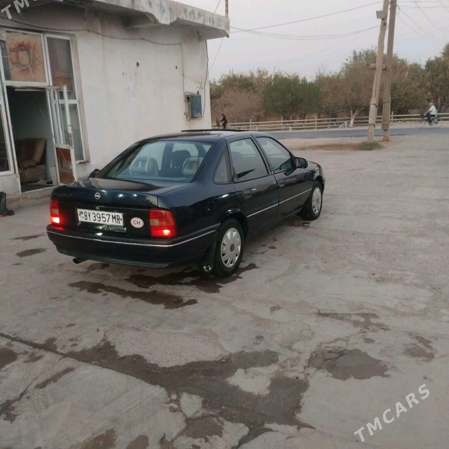 Opel Vectra 1991 - 45 000 TMT - Векильбазар - img 3