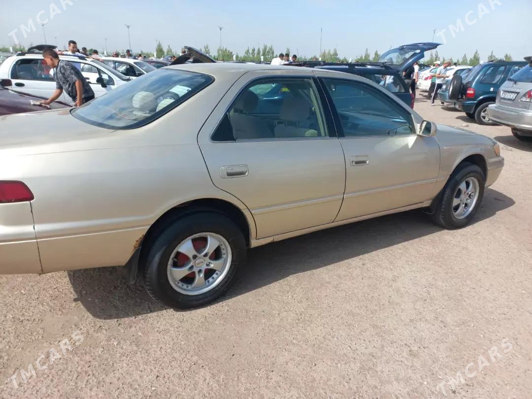 Toyota Camry 1998 - 115 000 TMT - Дашогуз - img 1