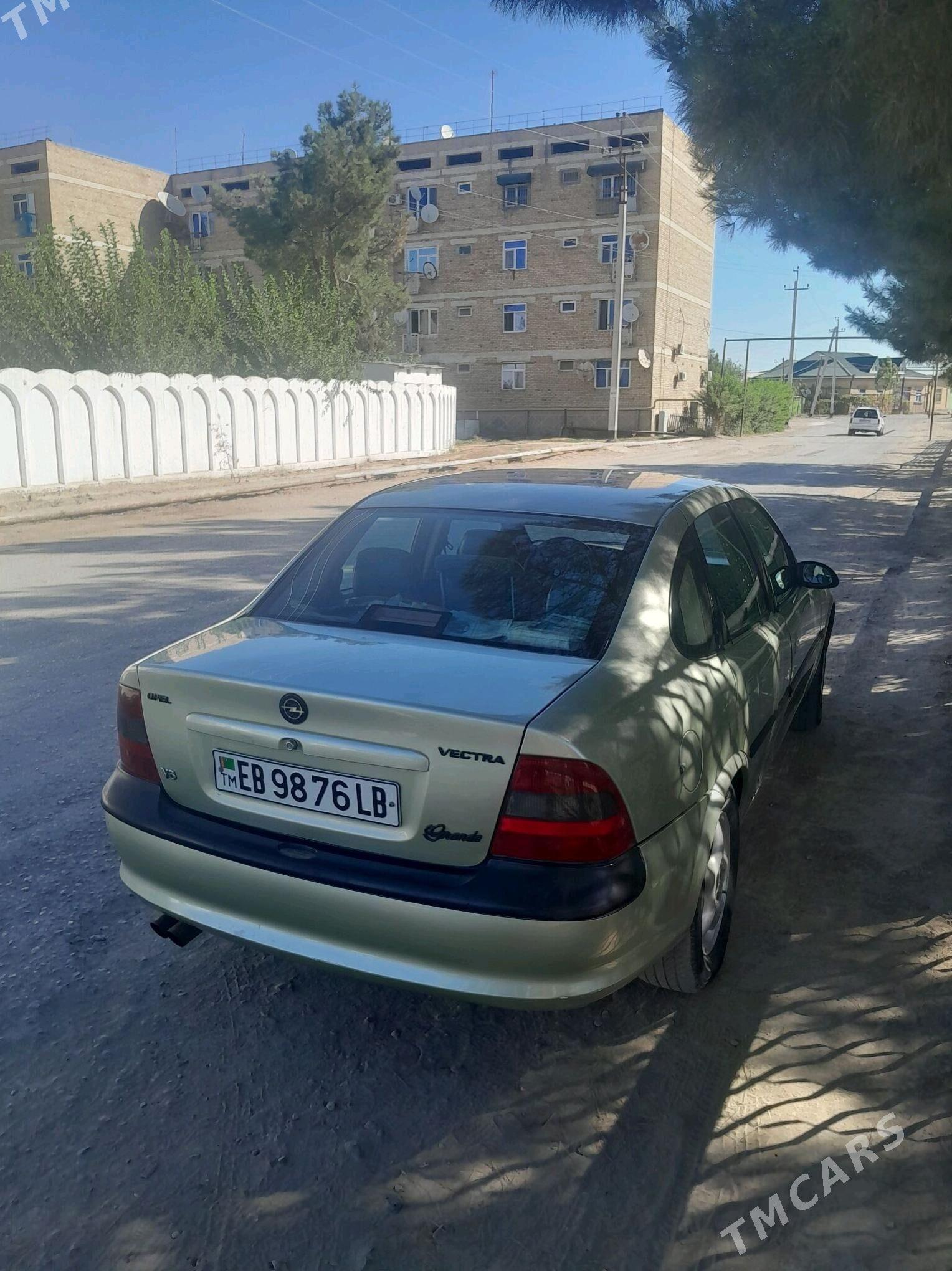 Opel Vectra 1998 - 28 000 TMT - Чарджоу - img 2