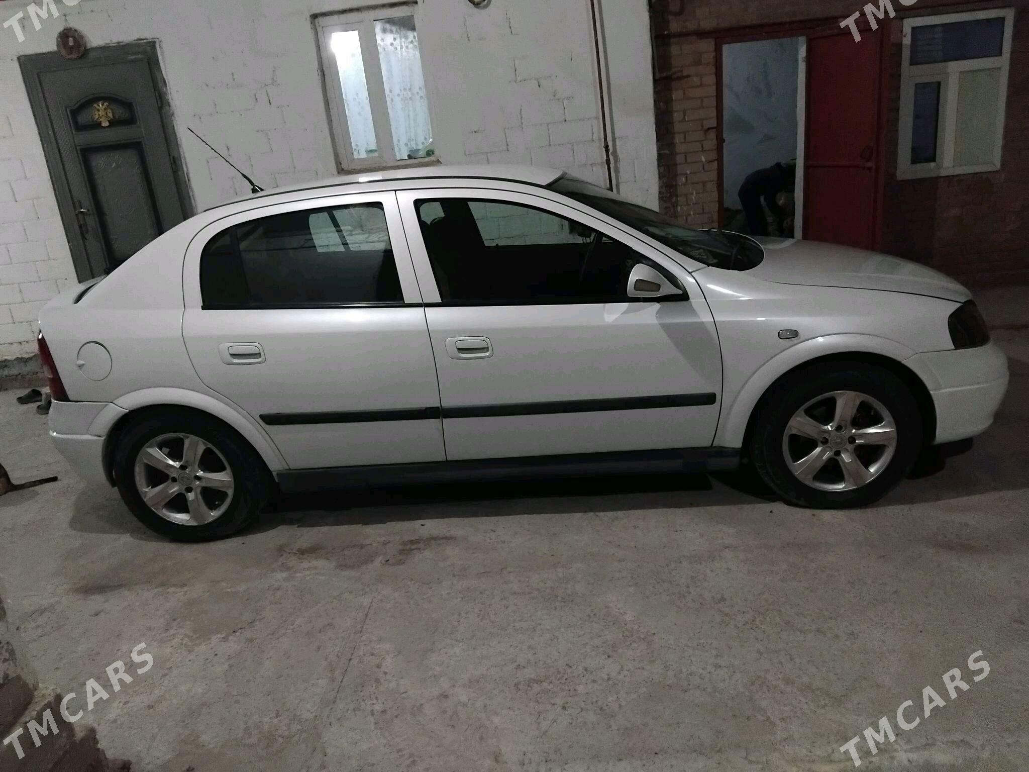 Opel Astra 2000 - 75 000 TMT - Чарджоу - img 3