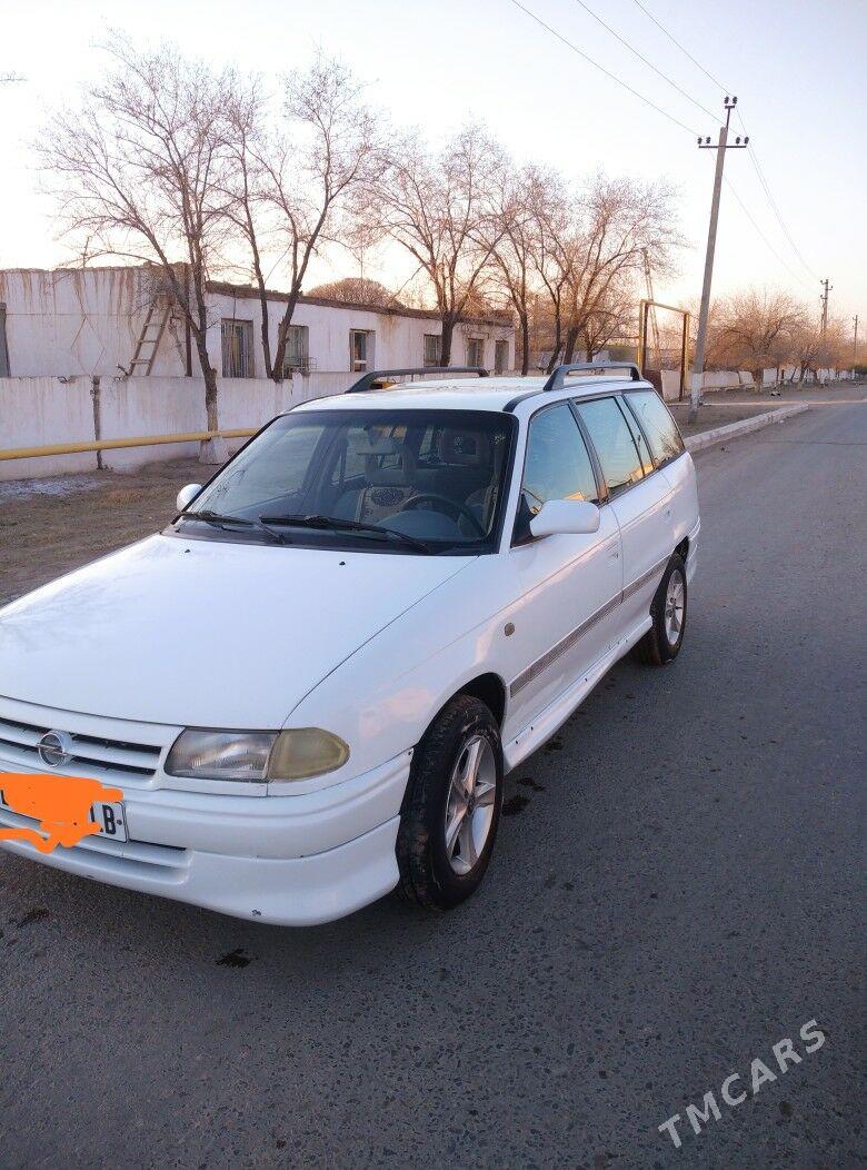 Opel Astra 1993 - 35 000 TMT - Газаджак - img 6