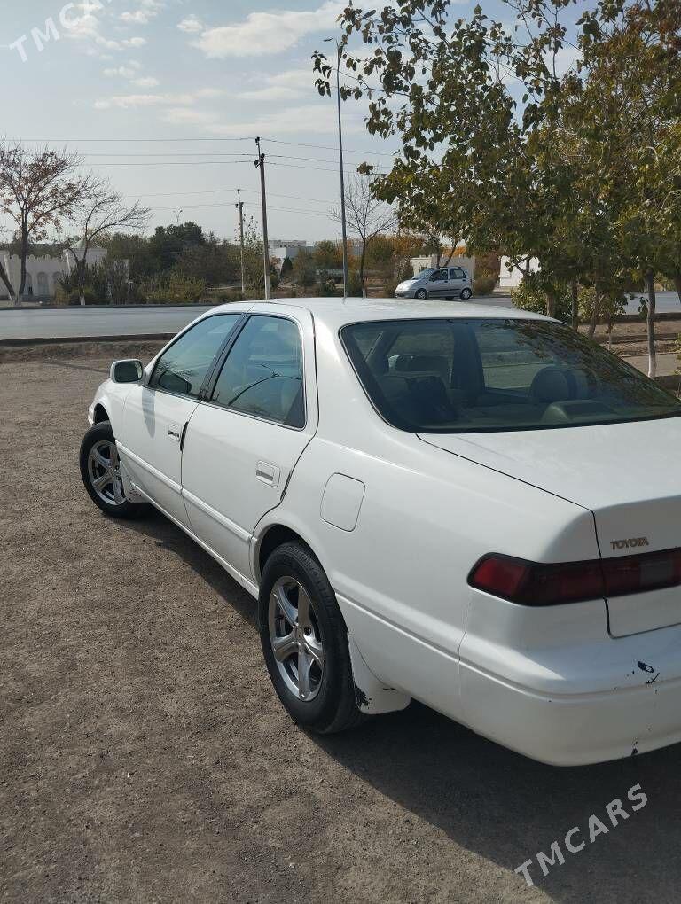 Toyota Camry 1997 - 125 000 TMT - Daşoguz - img 4