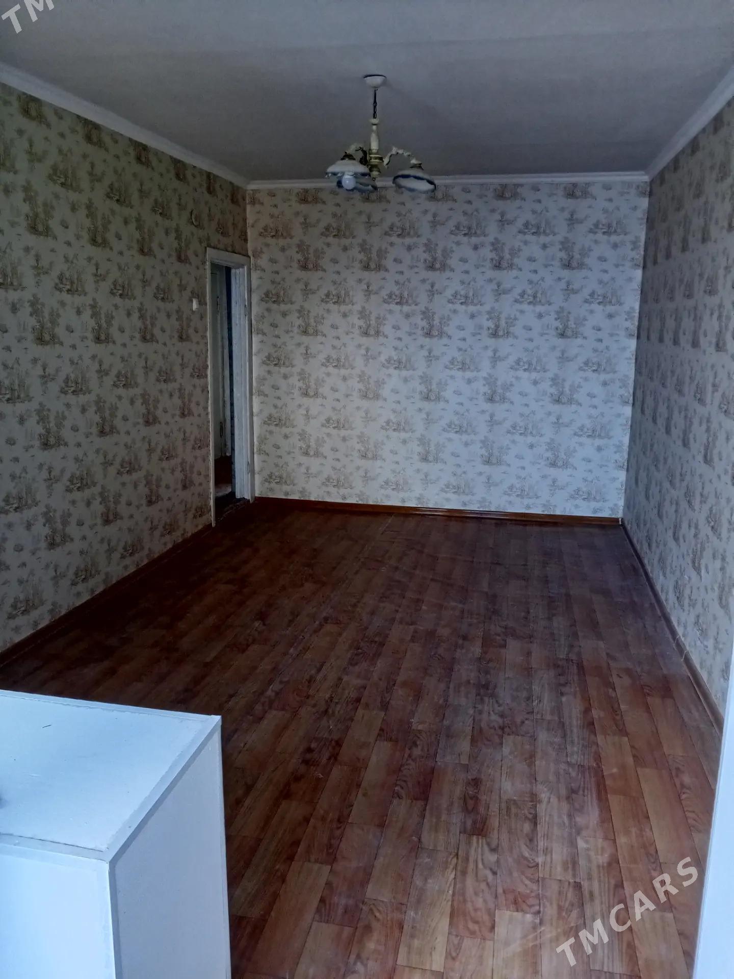 микрайон 4 эт 2 ком - Türkmenbaşy - img 6