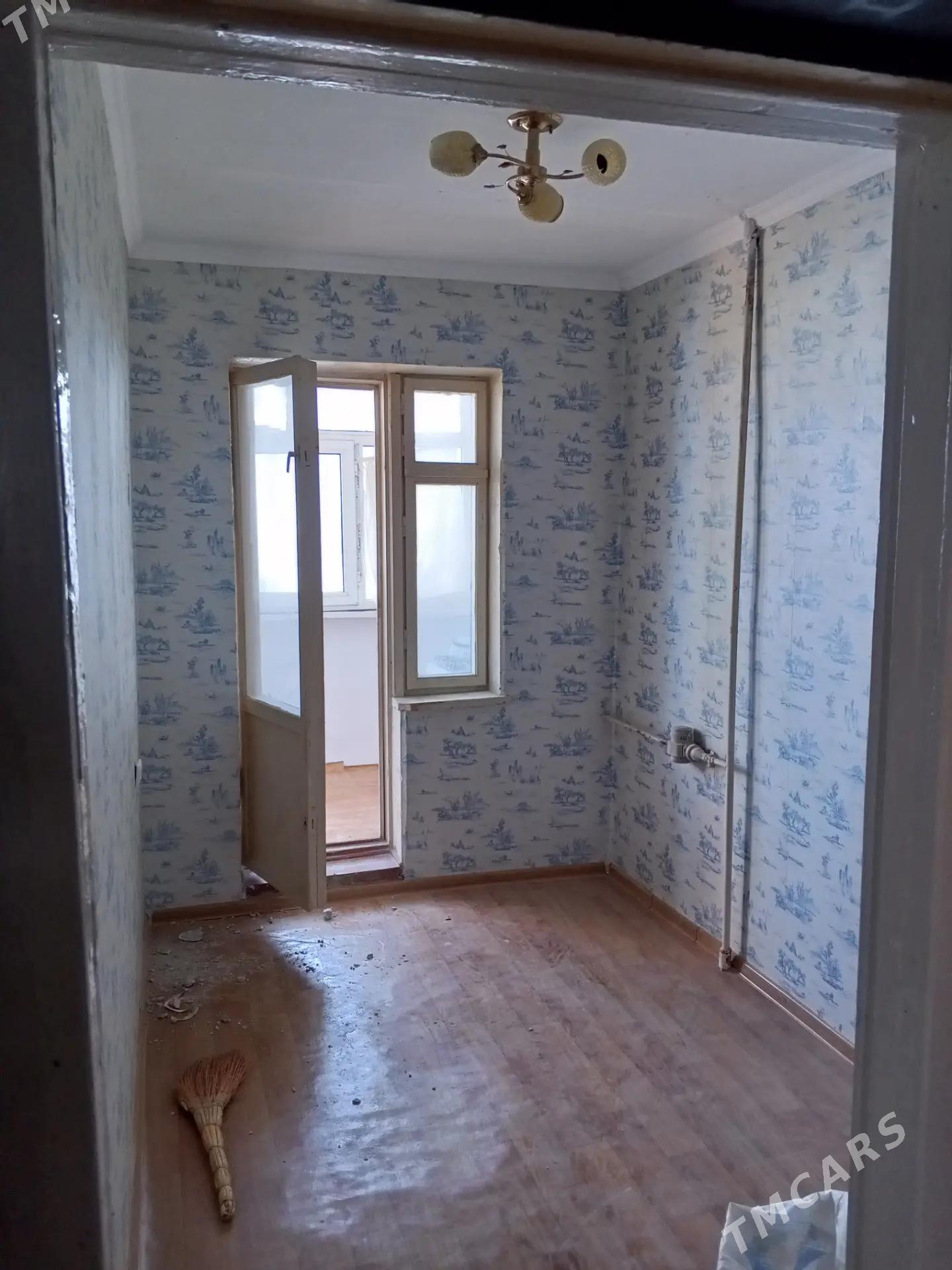 микрайон 4 эт 2 ком - Türkmenbaşy - img 7