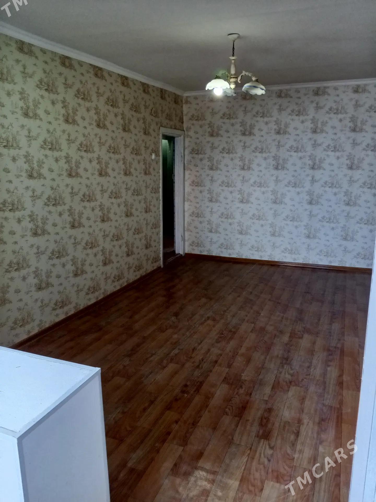 микрайон 4 эт 2 ком - Türkmenbaşy - img 2