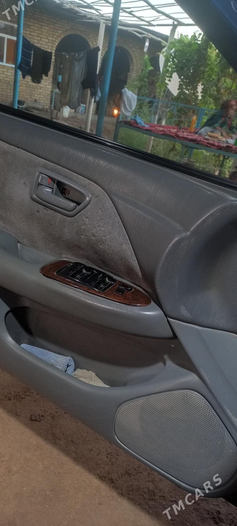 Toyota Camry 2000 - 140 000 TMT - Гарабекевюл - img 1