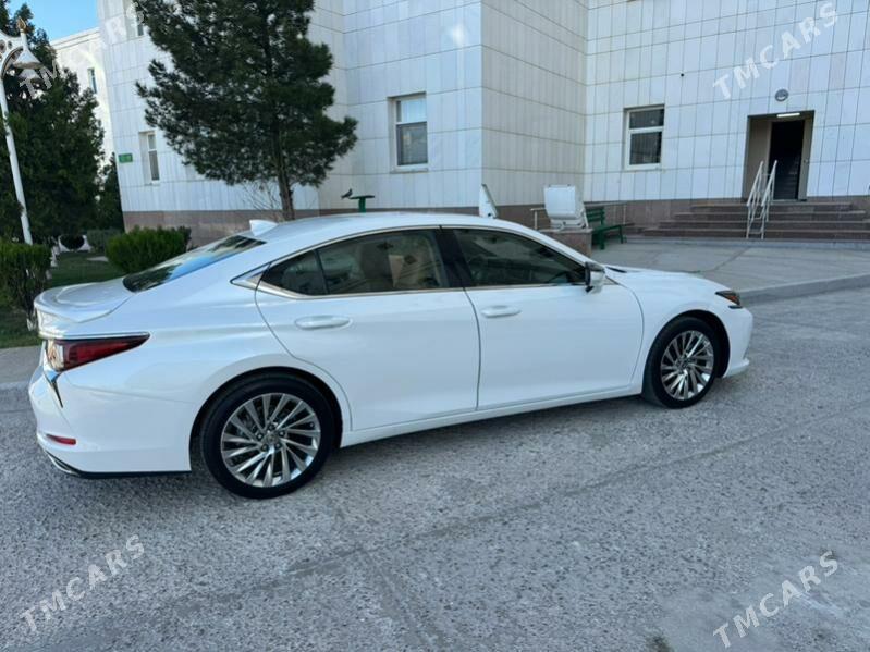Lexus ES 350 2022 - 530 000 TMT - Podwoýski köç. (Bitarap Türkmenistan şaýoly) - img 7