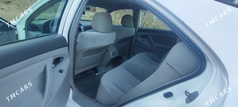 Toyota Camry 2010 - 200 000 TMT - Бахарден - img 5