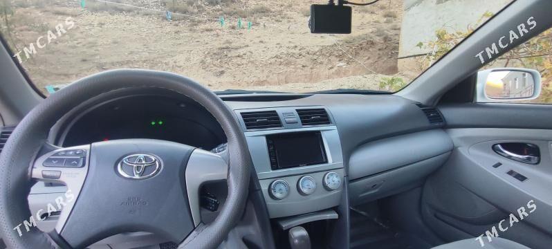Toyota Camry 2010 - 200 000 TMT - Бахарден - img 6