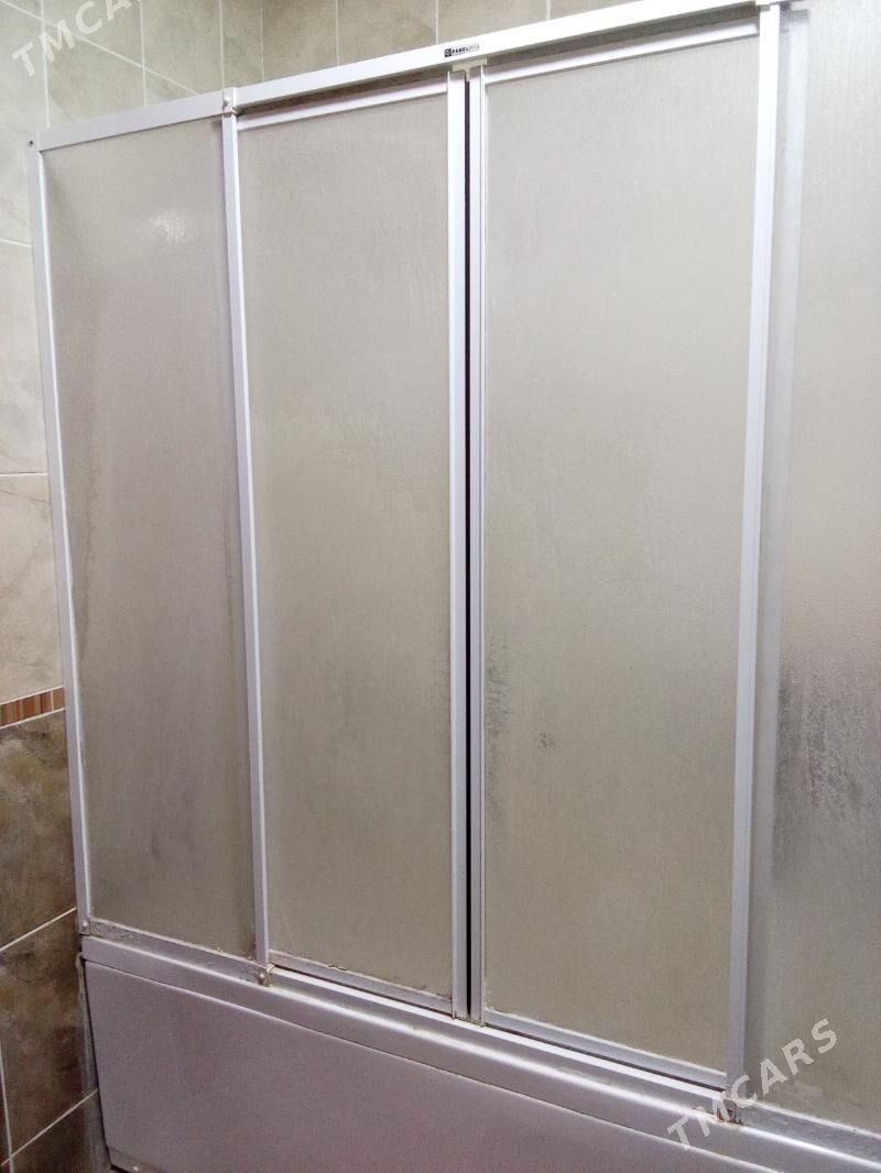 Duş kabina wannasy bilen - ул. Подвойского (Битарап Туркменистан шаёлы) - img 1