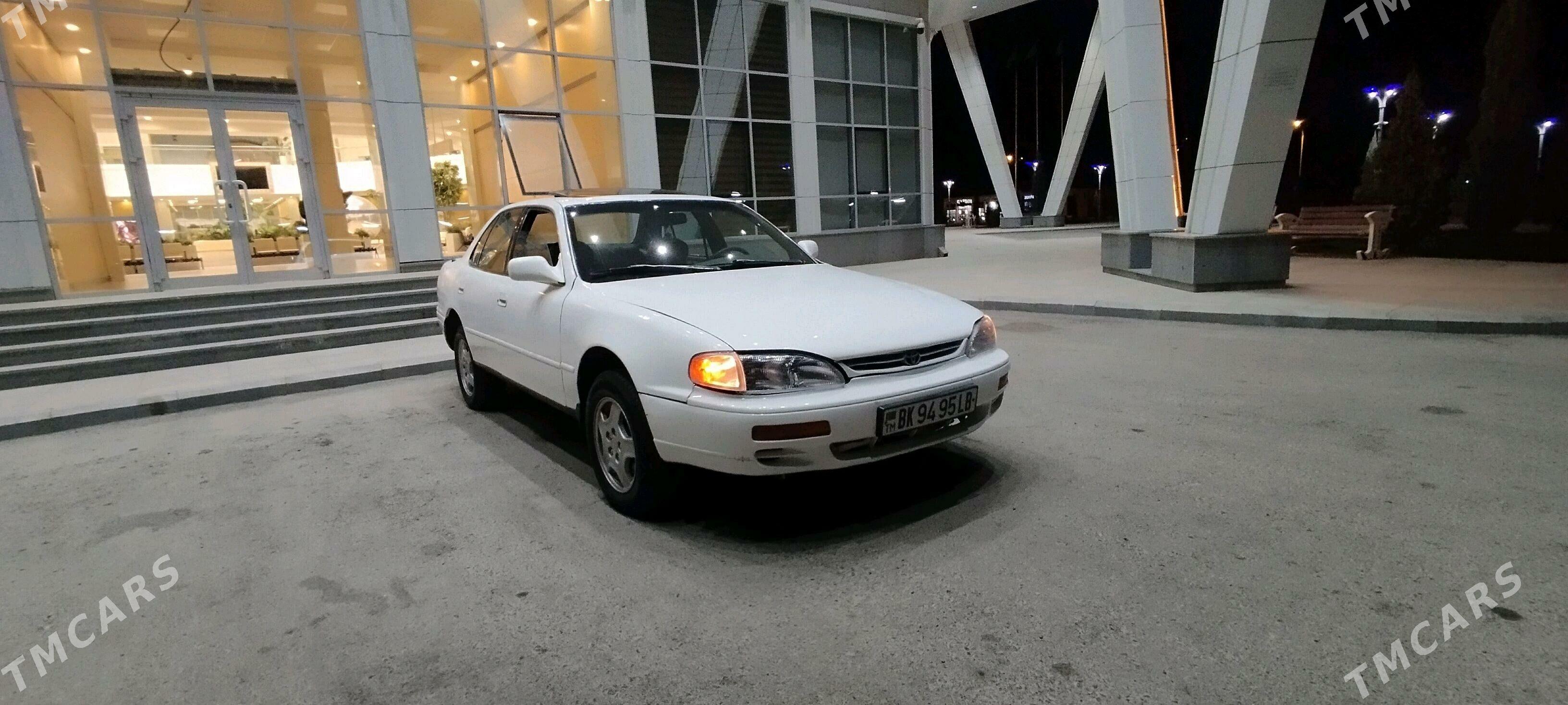 Toyota Camry 1993 - 70 000 TMT - Туркменабат - img 1