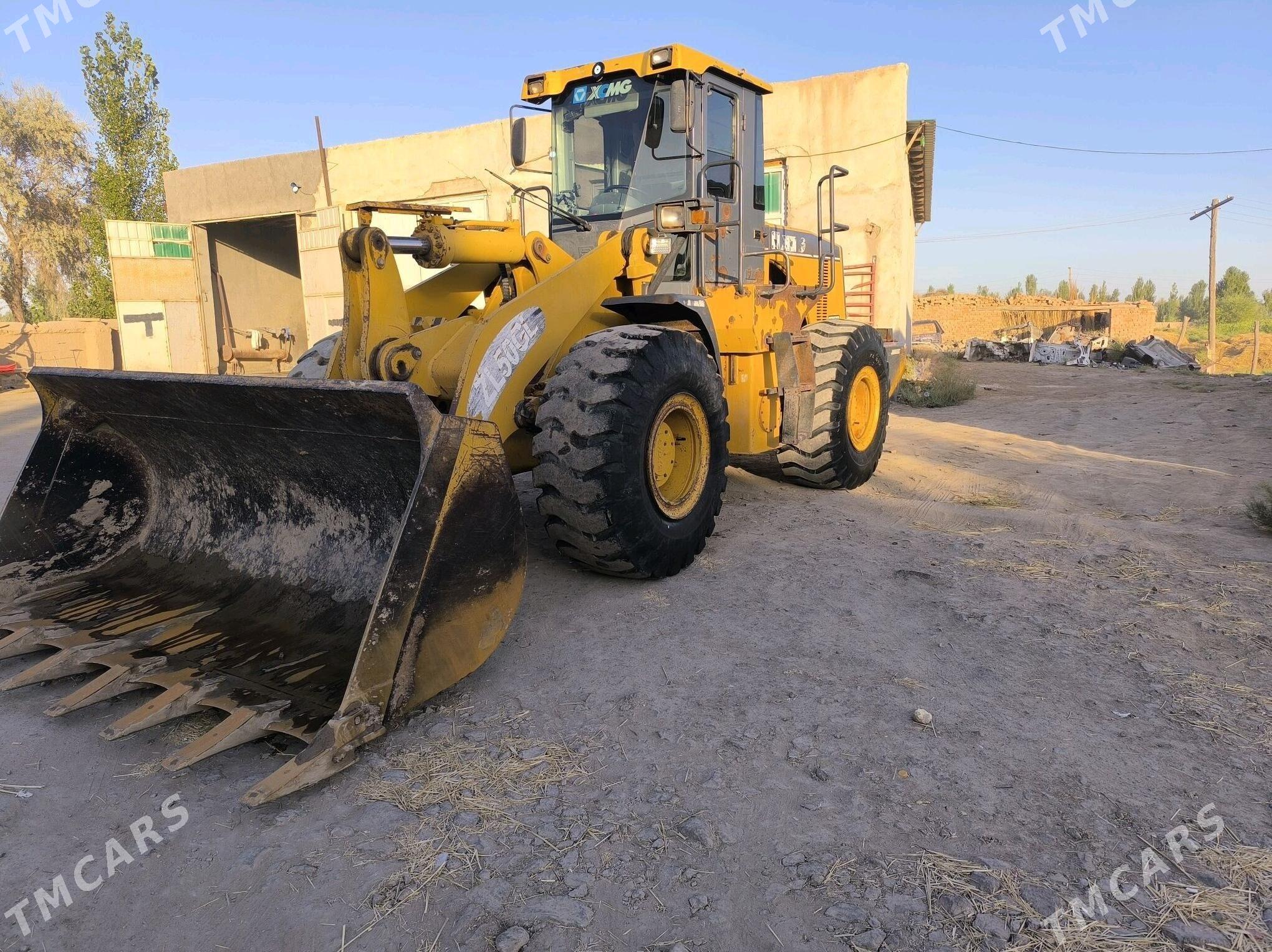 XCMG ZL50 2013 - 540 000 TMT - Губадаг - img 3