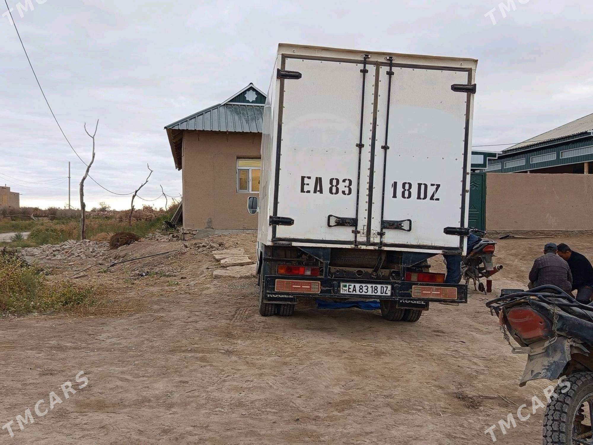 Gaz Gazel 2015 - 170 000 TMT - етр. Туркменбаши - img 1