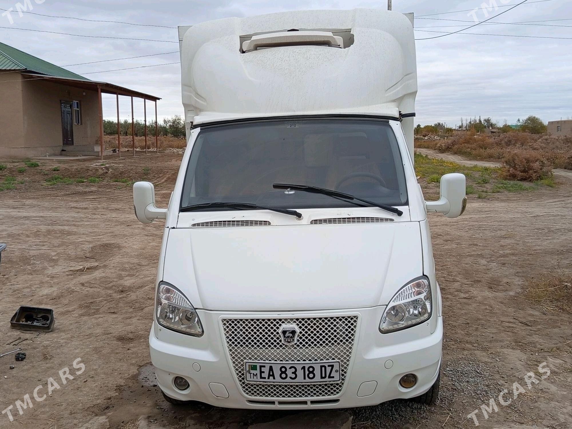 Gaz Gazel 2015 - 170 000 TMT - етр. Туркменбаши - img 4
