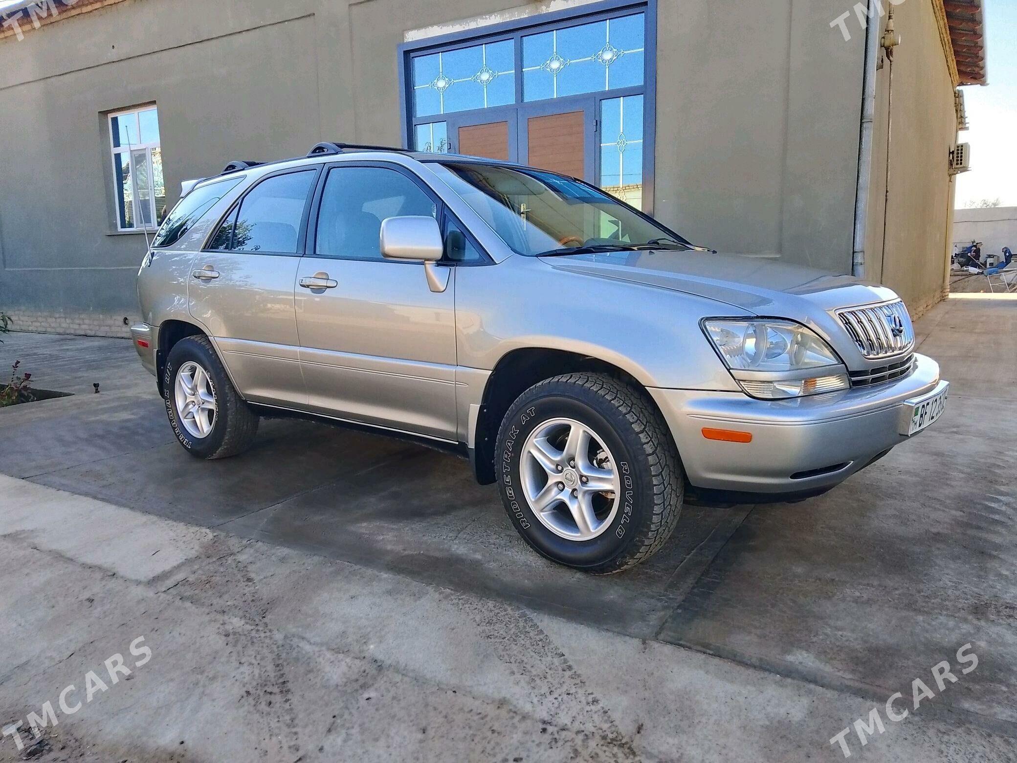 Lexus RX 300 2000 - 190 000 TMT - Гурбансолтан Едже - img 3