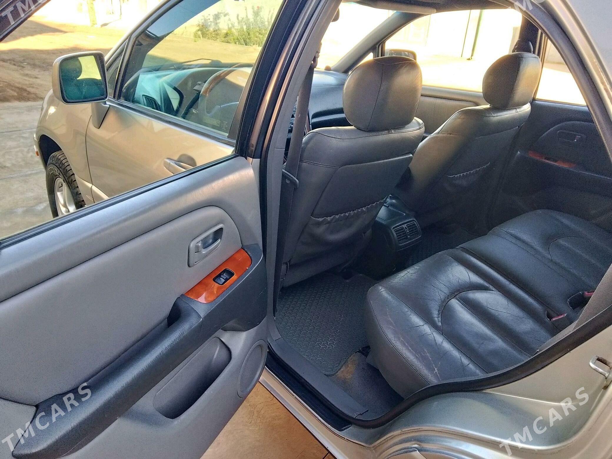 Lexus RX 300 2000 - 190 000 TMT - Гурбансолтан Едже - img 7