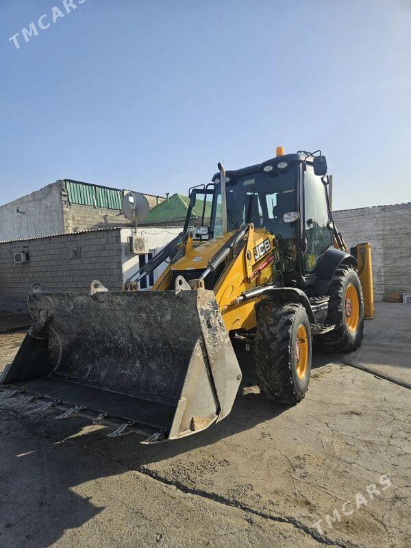 JCB 3CX Compact 2012 - 700 000 TMT - Aşgabat - img 3