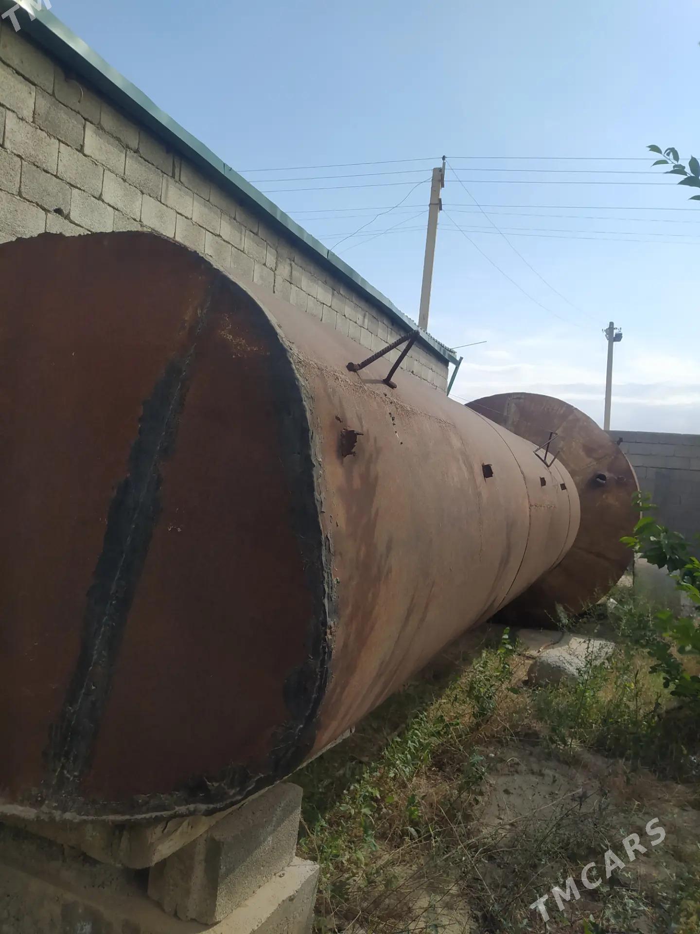 Suw ýomkost ёмкость - Кака - img 1