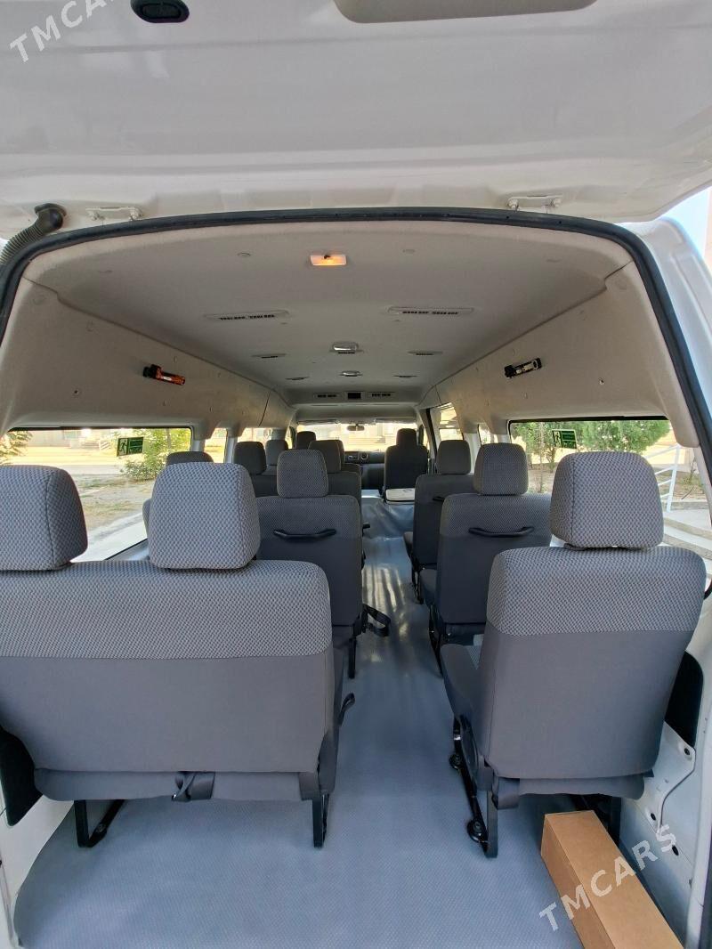 Nissan Urvan 2021 - 380 000 TMT - Aşgabat - img 2