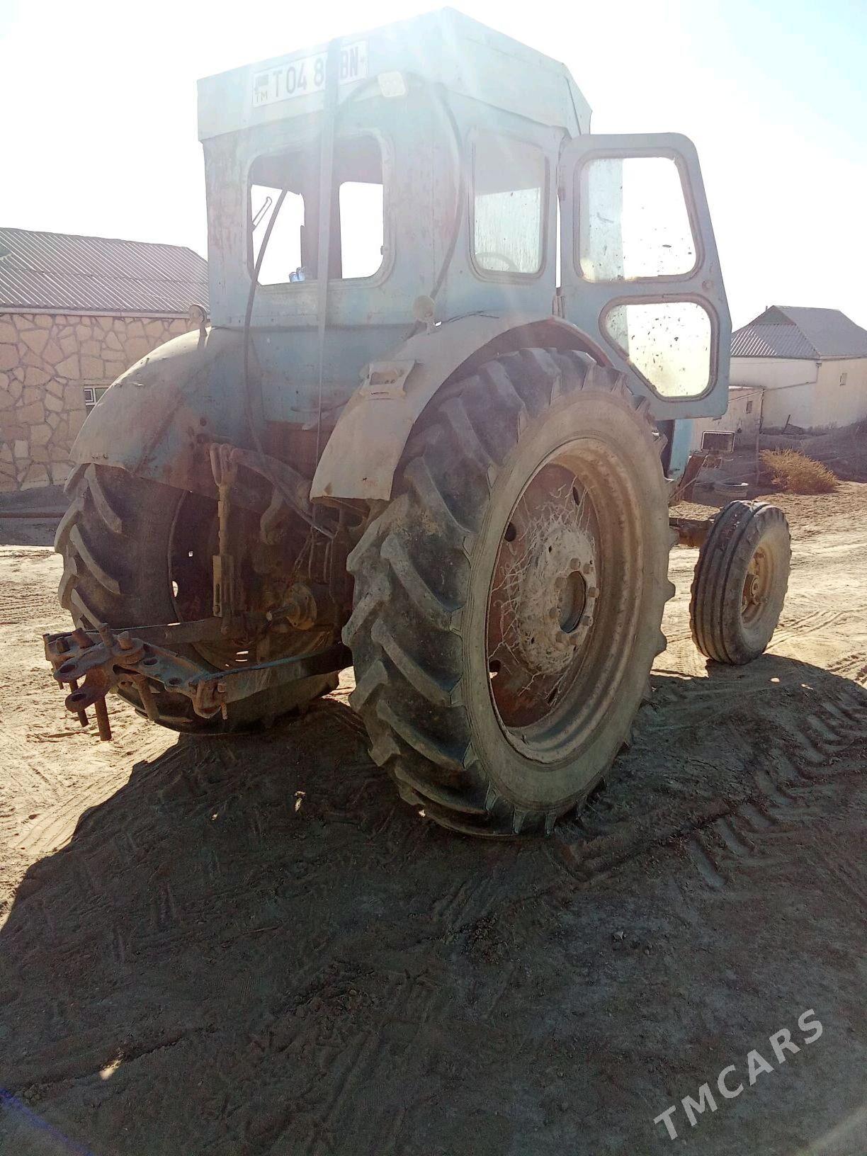 MTZ T-28 1986 - 40 000 TMT - Etrek - img 3