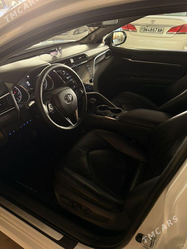 Toyota Camry 2018 - 430 000 TMT - Ашхабад - img 4