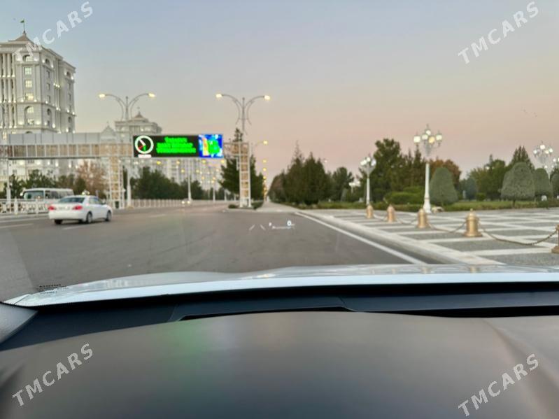 Toyota Camry 2018 - 399 000 TMT - Podwoýski köç. (Bitarap Türkmenistan şaýoly) - img 9