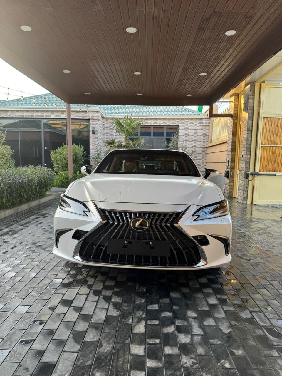 Lexus ES 350 2025 - 1 350 000 TMT - Ýalkym - img 2