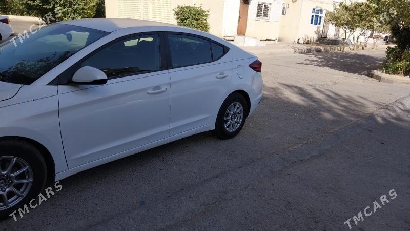 Hyundai Elantra 2020 - 225 000 TMT - Ашхабад - img 4