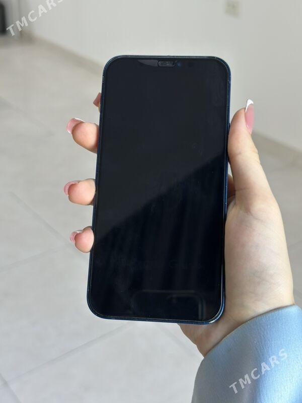 Iphone 12 - Mary - img 2