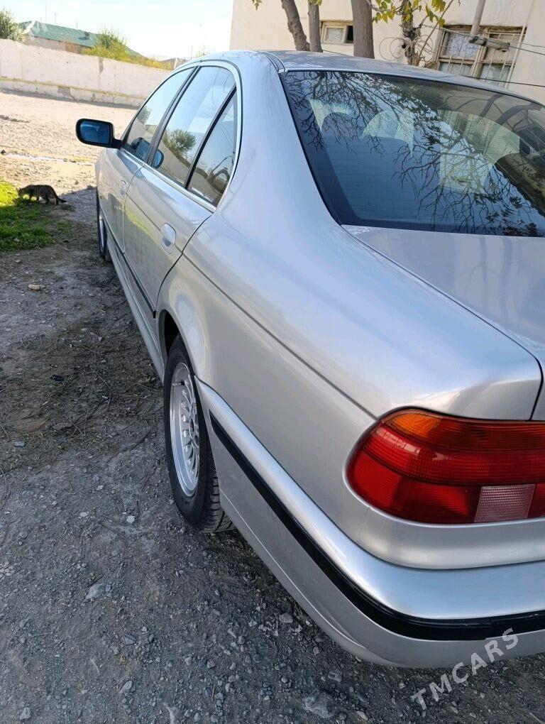BMW E39 2000 - 95 000 TMT - Гызыларбат - img 2