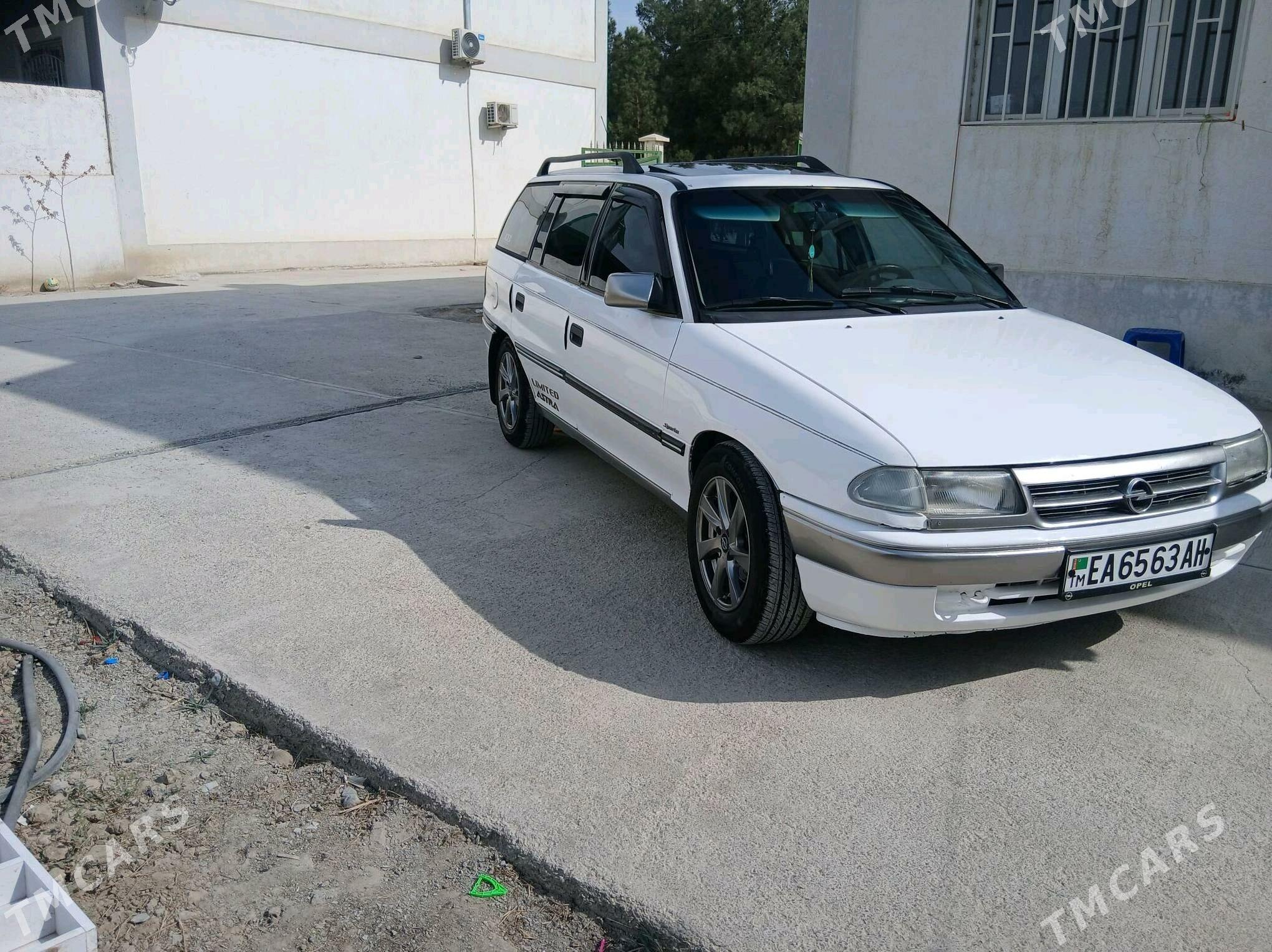 Opel Astra 1992 - 44 000 TMT - Гёкдепе - img 1