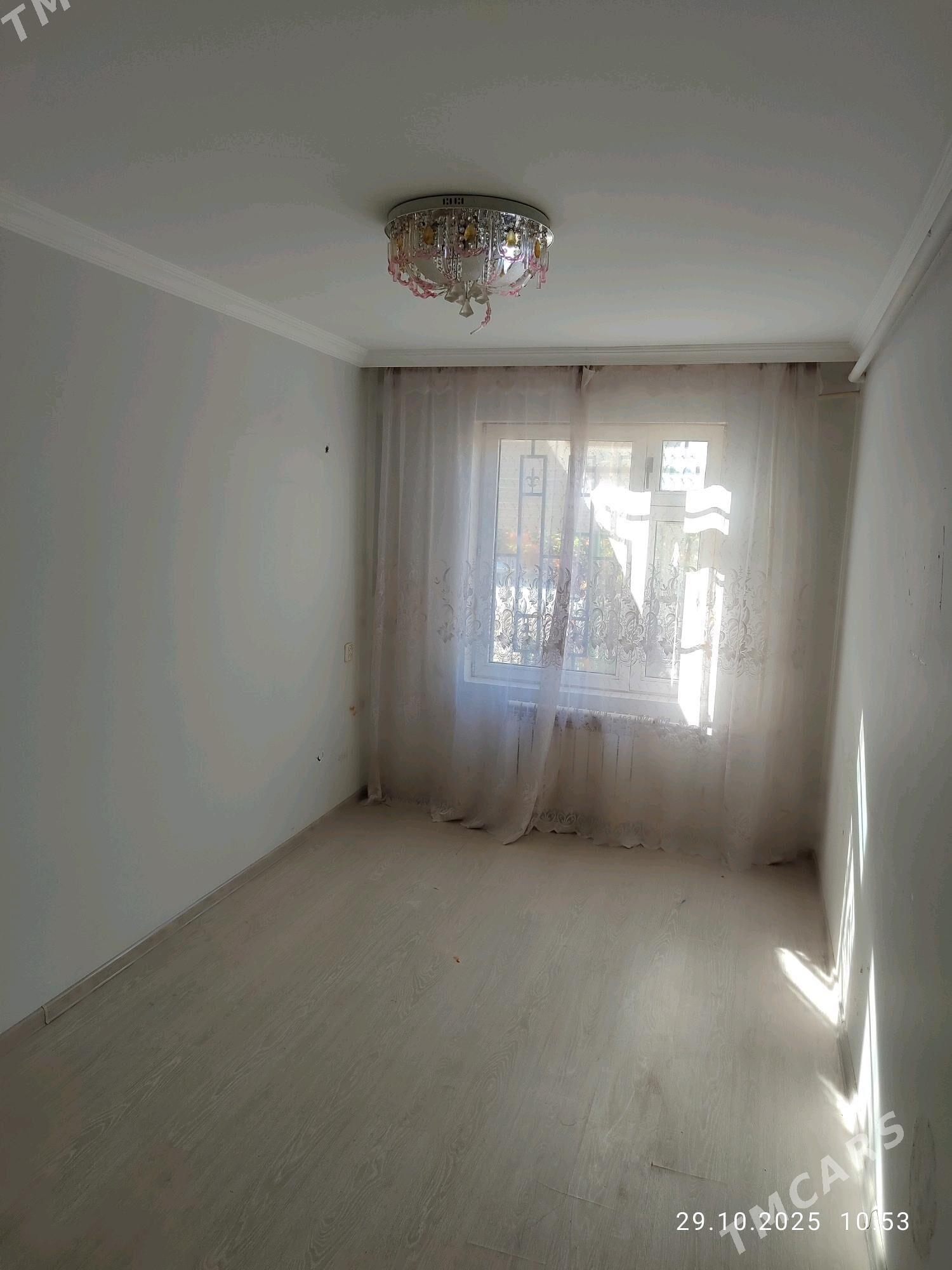 3х комн. 1й этаж. - Туркменабат - img 4