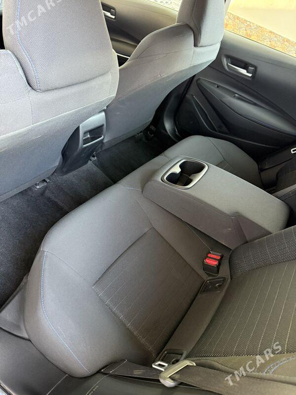 Toyota Corolla 2022 - 210 000 TMT - Бузмеин - img 8