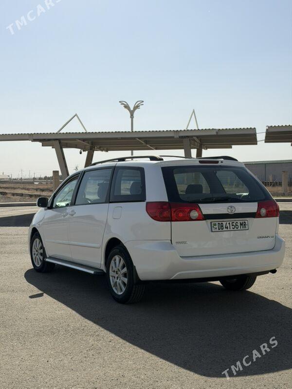 Toyota Sienna 2007 - 190 000 TMT - Mary - img 3