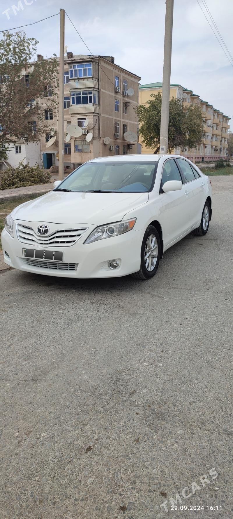 Toyota Camry 2011 - 220 000 TMT - Mary - img 2