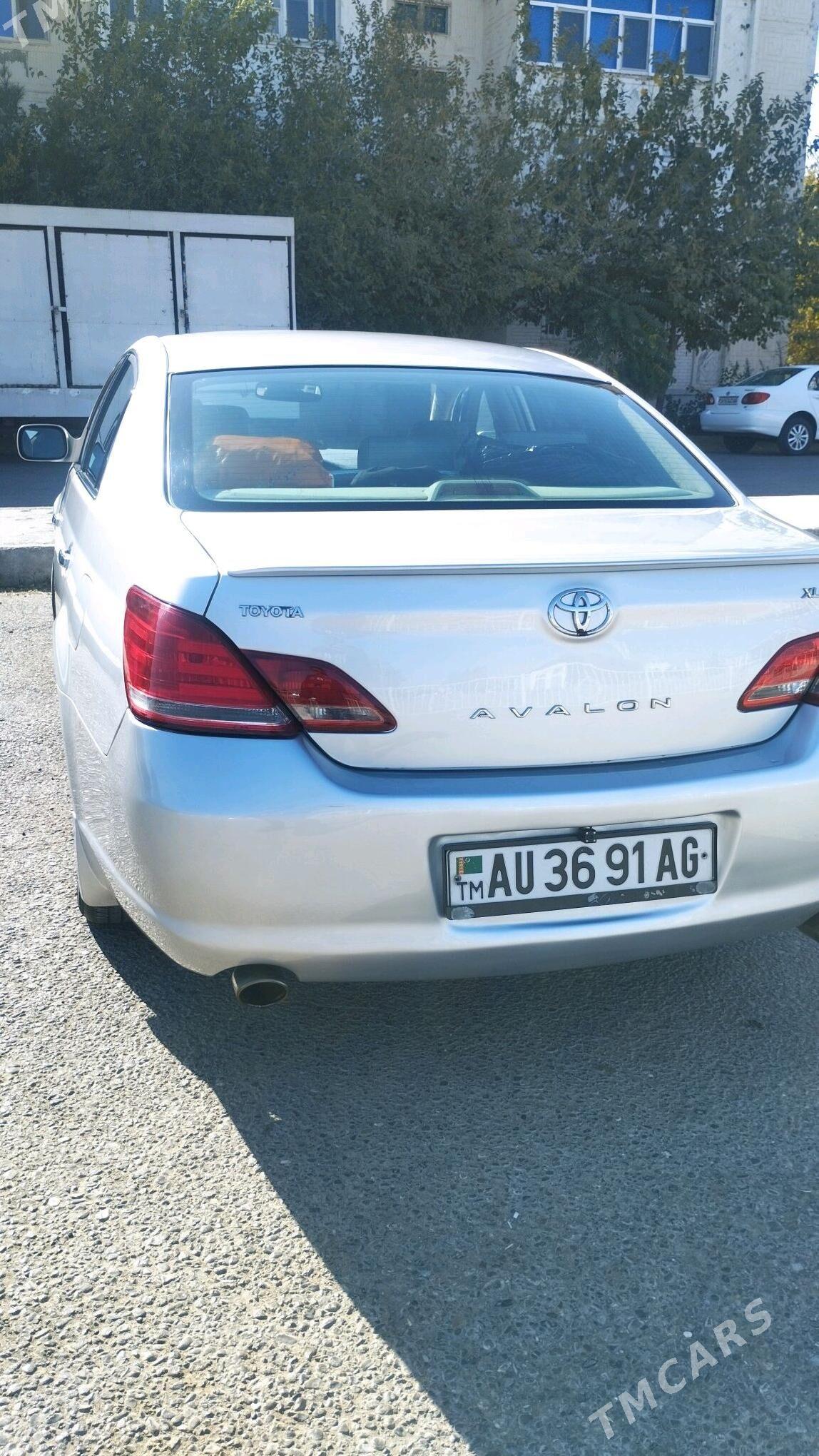 Toyota Avalon 2005 - 169 000 TMT - 11 mkr - img 4