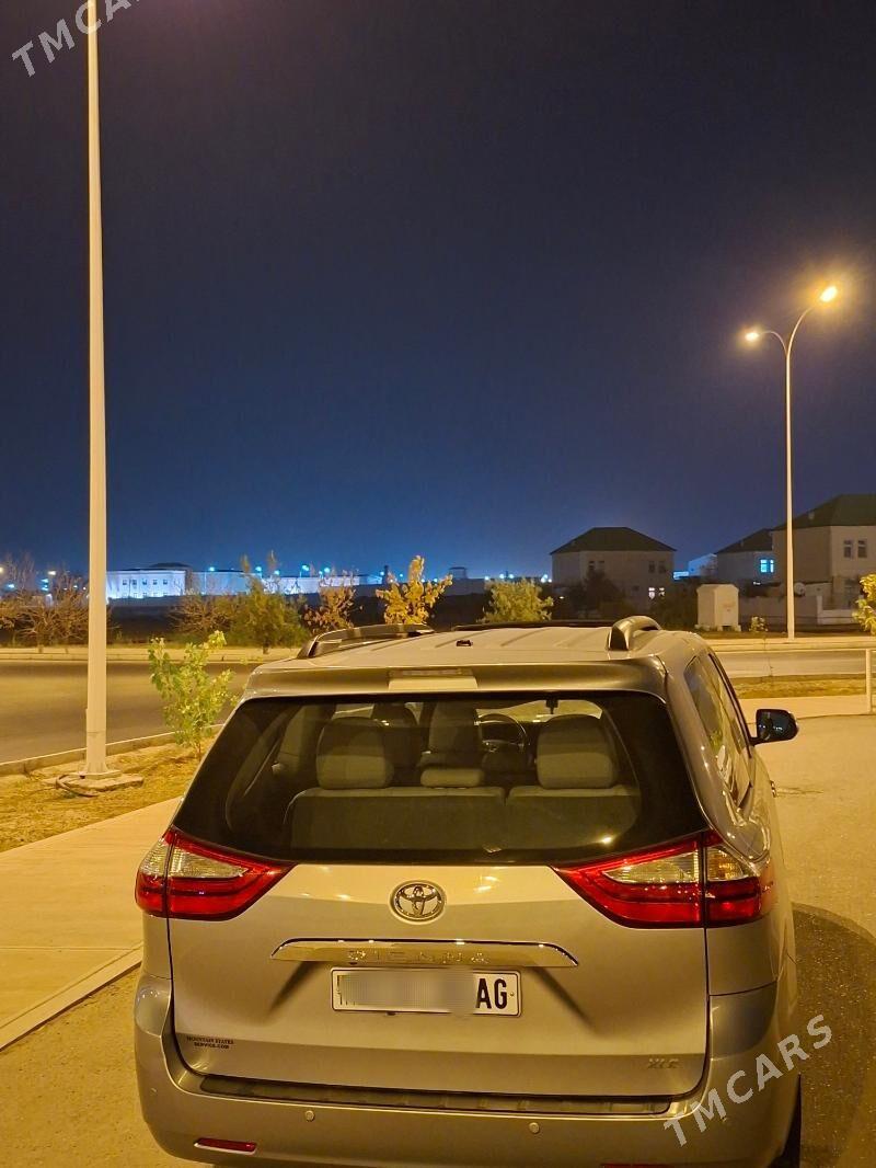 Toyota Sienna 2016 - 390 000 TMT - Aşgabat - img 7
