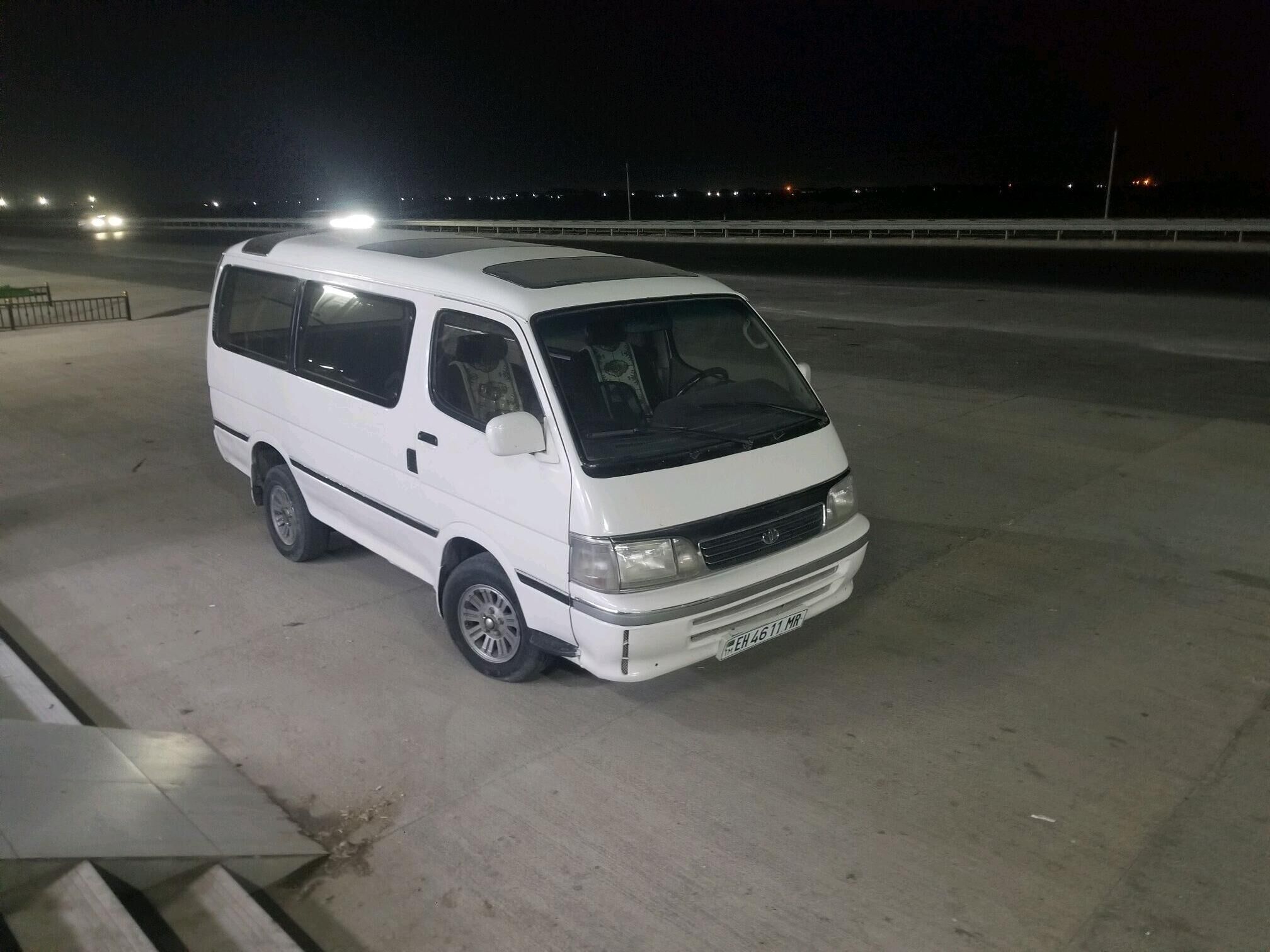 Toyota Hiace 1990 - 76 000 TMT - Мары - img 8