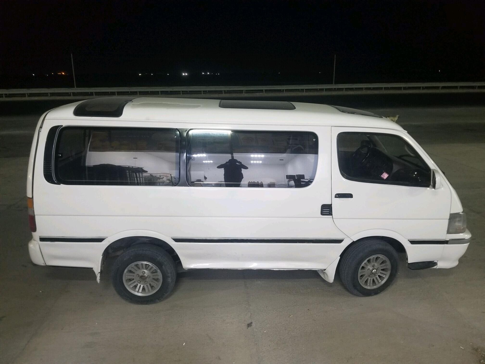 Toyota Hiace 1990 - 76 000 TMT - Мары - img 9